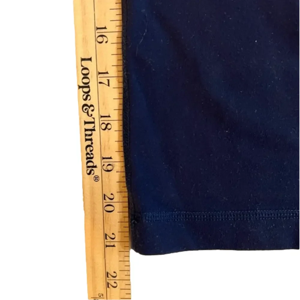Lululemon Navy Blue Soft Cropped Yoga Pants Size 6